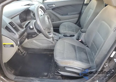 2016 Kia Forte Lx z USA, uszkodzony, nr VIN KNAFK4A67G5536498